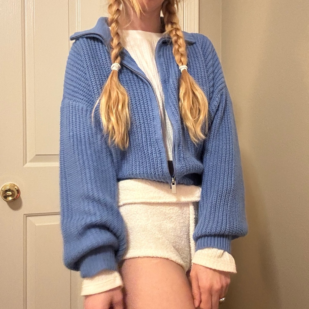 Super Soft Knit Zip-Up Sweater